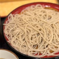 そして　たまに　はずす　小諸そば
