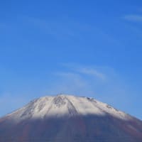 富士山　冬の化粧