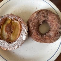 進々堂のクロッカンとドーナツ