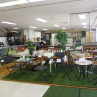 ガーデン・ファニチャー入荷しました。