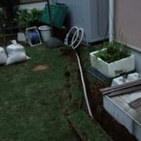 物置用電源工事中