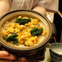 新宿伊勢丹７F『分とく山』で食事会兼しのぶ会開催。ランチの華霞コース二名分をお願いして、しめっぽいのは嫌なので、故人をしのびながらわいわい楽しく頂きました！