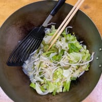 おばさんの料理教室　　簡単な野菜炒め😳
