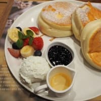 桜満開の大邱とソウル３日め１ ＜イニスフリーGreen Cafeの絶品パンケーキ＞
