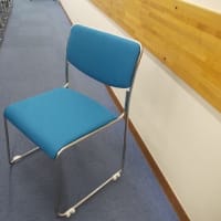 椅子が新品になりました。