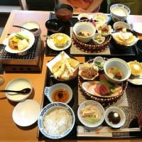今日は「妻」の誕生日で「木曽路」でランチです