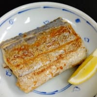 うちのごはん    太刀魚の塩焼き と 厚揚げの炊いたん(^.^)