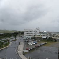沖縄の写真、今帰仁城（なきじんぐすく）址と道の駅かでな（嘉手納基地）と佐喜真美術館