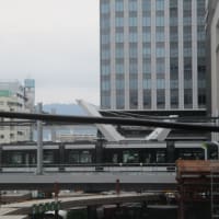 ＪＲ広島駅に乗り入れる広島電鉄の路面電車・・・試運転が始まりました　ご安全に！