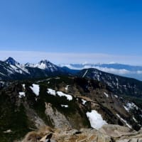 八ヶ岳 天狗岳へ（東天狗岳からの大パノラマ）