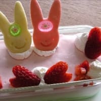 「うさぎのババロアケーキ」