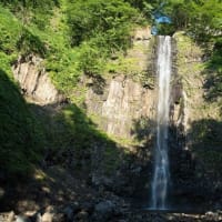 玉簾の滝（山形）