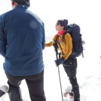 誰もいない山