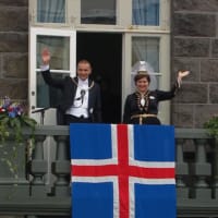 アイスランド「シン」大統領　–　誰？