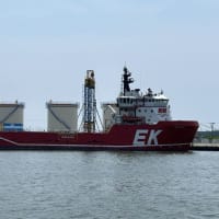 地質調査船「EK HAYATE」