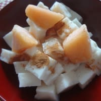 ある日の朝食：牛乳寒天