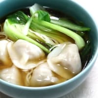 水餃子のラーメン＆鶏肉のクリーム煮