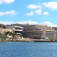 マルタ旅行記⑫　～海上から見た首都圏とホテルの様子～