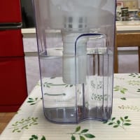 浄水ポットでエコ。