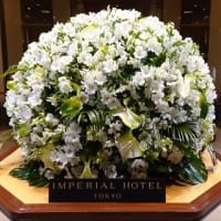 「５月のロビー装花」／帝国ホテル