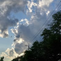 蒼い空と湧き上がる雲とおひさまの１日、黄昏時にはぁ〜