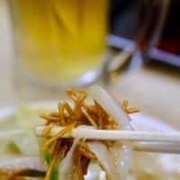 昼間に飲むビールは美味い-神戸市兵庫区：「中国居酒屋　燕楽」