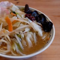 BARRY'S TEAの到着、自作やさいたっぷり味噌ラーメン、江ノ電稲村ヶ崎駅前のはぶか牛肉店の焼き豚