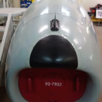 航空自衛隊築城基地資料館　展示機体　F－８６セイバー　92-7922　コクピット周辺のみ