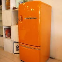 オレンジの冷蔵庫との生活