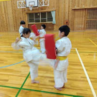 動くことと、止まること