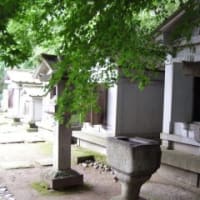 瑞龍寺石廟