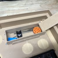 改良型猫戦車を作るｖ８。メカボックス再印刷。
