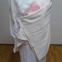 お襦袢を縫う
