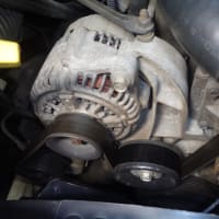 ２００１年　ダッジバン　車検整備　ヘッドライト車検受かりません！