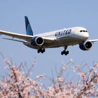 おっさんの一人旅？桜とあれを撮りに