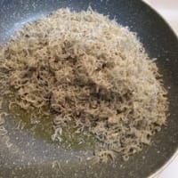 料理のススメ　その100（じゃこのバジルふりかけ）