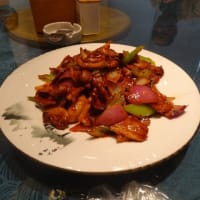 お味のほどは？　丹東市の北朝鮮料理