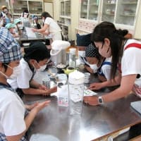 ６月２３日　富士岡小学校で、日本茶教室