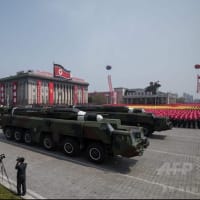 北朝鮮、軍事パレード実施したもよう 韓国軍発表