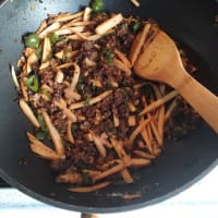 青椒肉絲とトマトの中華スープ