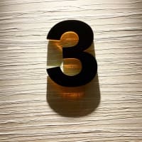 「背番号３」