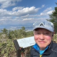 原山〜松倉山〜城山周回１５kmコースへ。