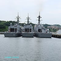 【M-5撮影特報】横須賀基地日常風景．レールガン搭載あすか&練習艦しまかぜ(2025-05-30)