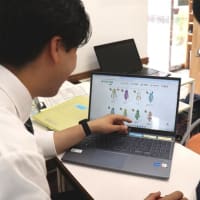 桑、蚕、繭、蛾。