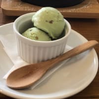 「KINGPIN CAFE」に行く