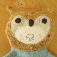 ミミズクになりたかった小鳥のペンケース