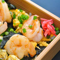 えび卵丼弁当♪
