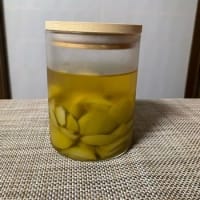 若桃（摘果桃）を使って　シロップ煮　そして　ピクルス