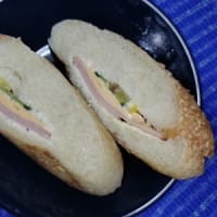 【06/06晩御飯】ハムチーズフランス、他にあれこれいただいたんだね：P