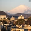 ２月１日（日）午前７時、平塚東海岸からの富士山、湘南平、箱根です